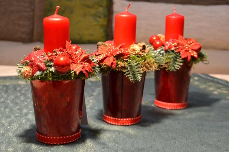 8 SVIETNIK KVETNÍK ČERVENÝ